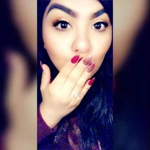 Meet your Posher, Nohemy